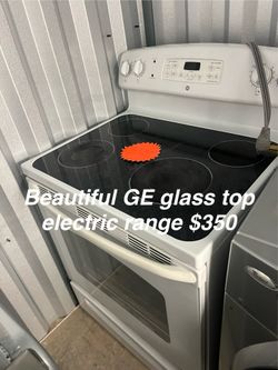Like new GE electric stove