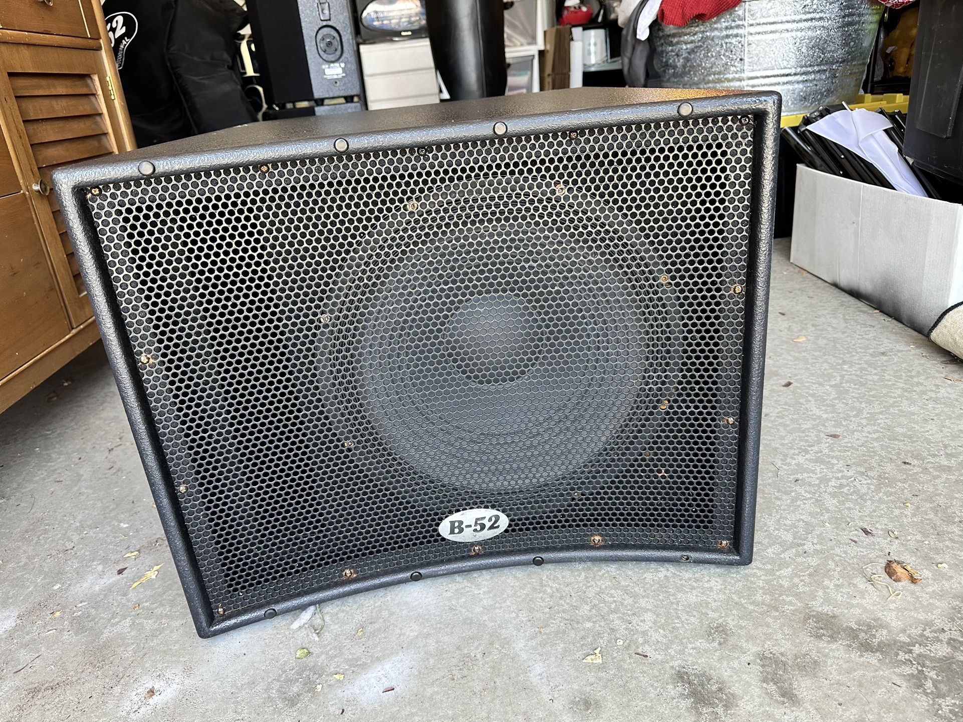 Matrix B 52 Professional Dj Equipment in excellent condition