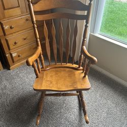Rocking Chair Oversized
