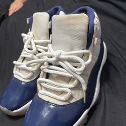Air Jordan 11 Retro "Win Like '82/ Size 8.5 Navy Blue