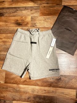 Dark Oatmeal essential shorts
