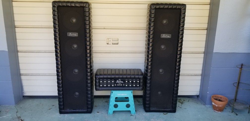 Vintage Kustom speakers and receiver.