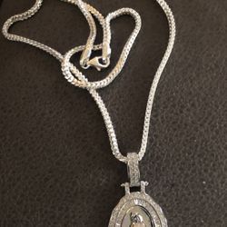 22” Franco Chain And Virgin Mary Pendant 