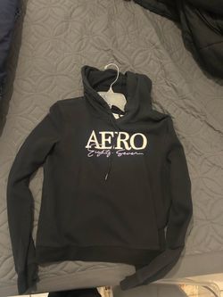 Aeropostale sweater Medium