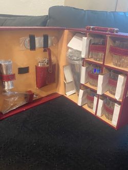 Glass set for drinks
