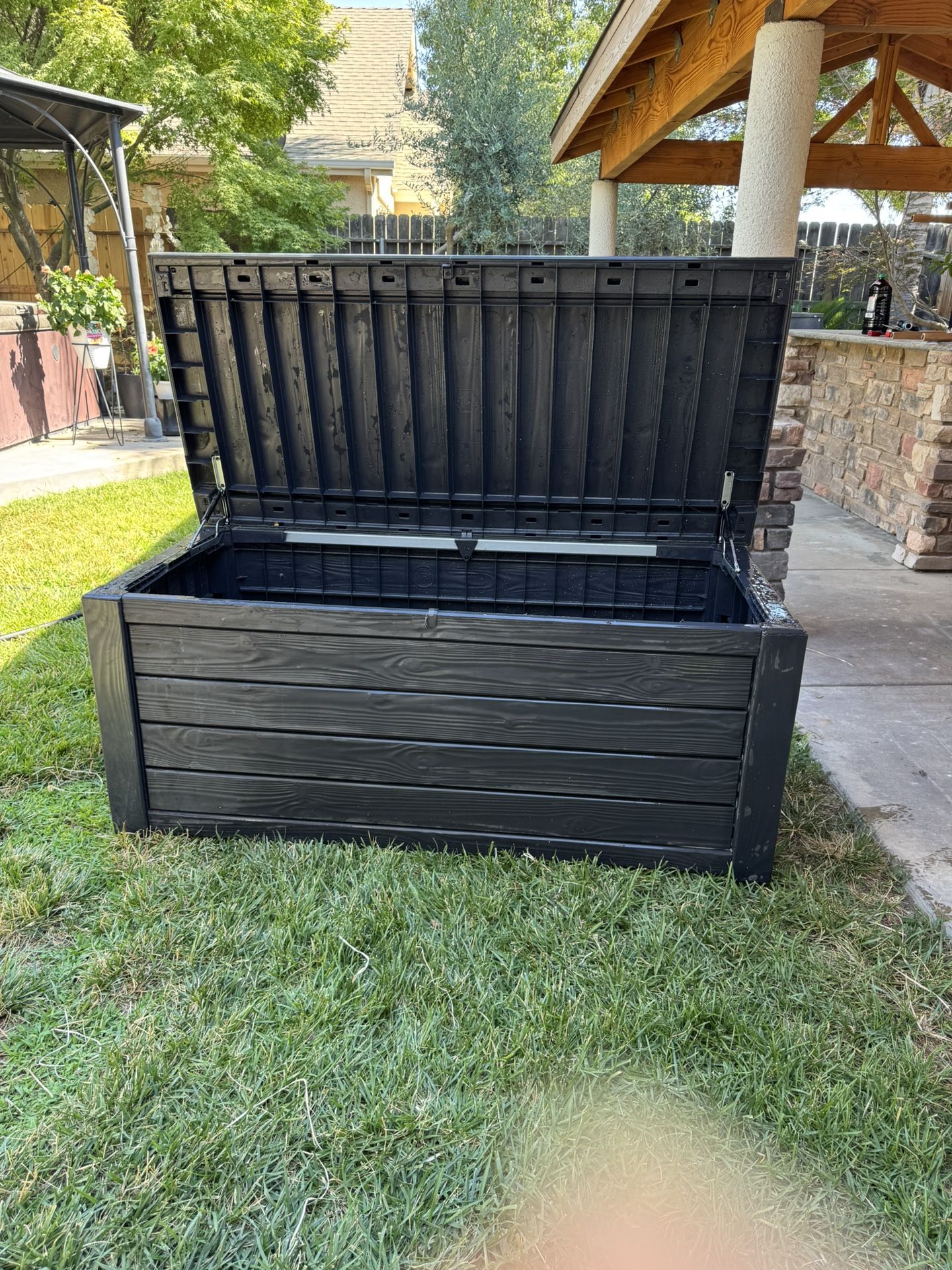Deck Box 