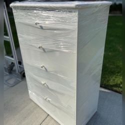 5 Drawer Dresser