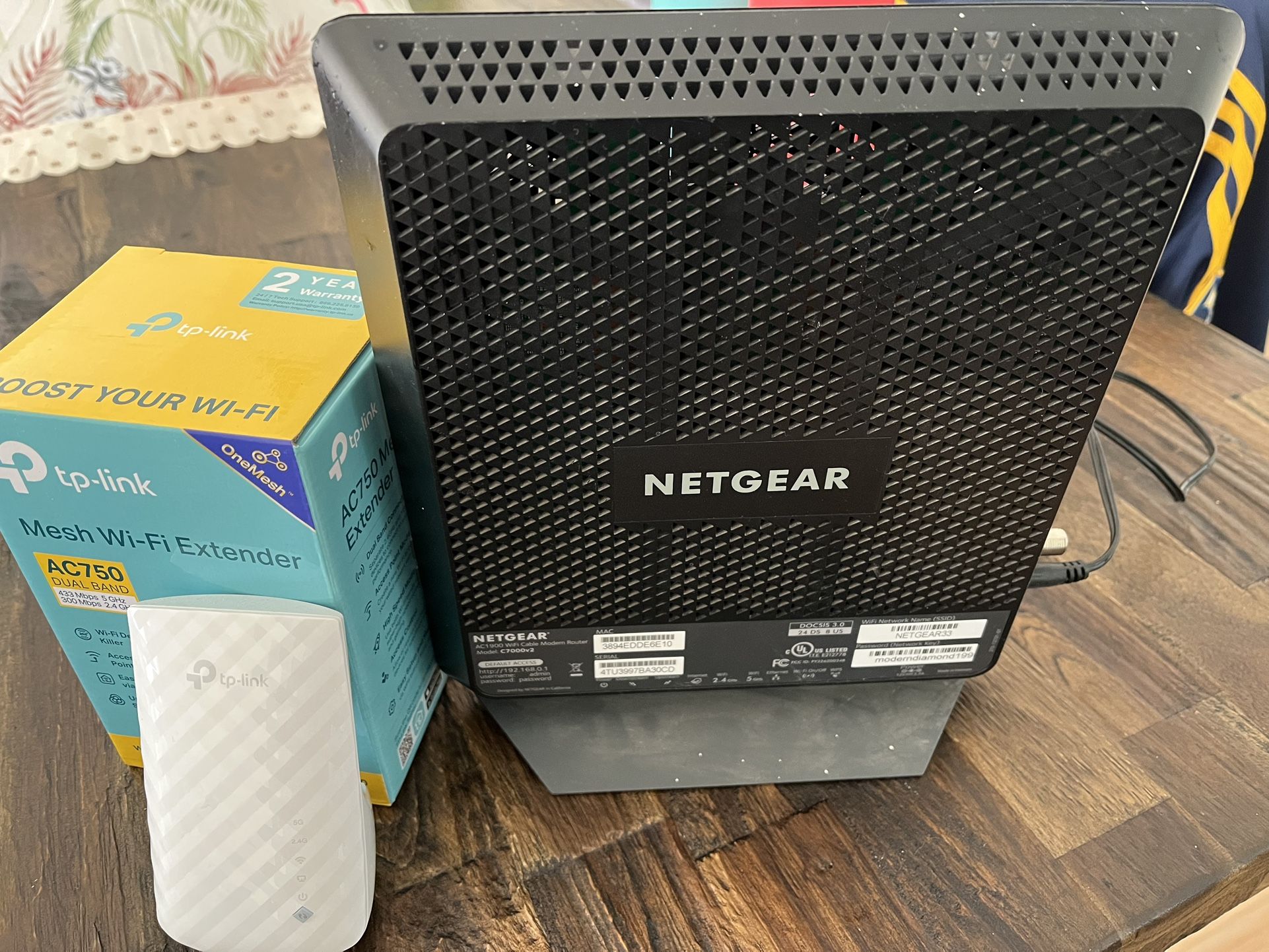 Netgear Cable Modem Wifi AC 1900 Model C7000v2