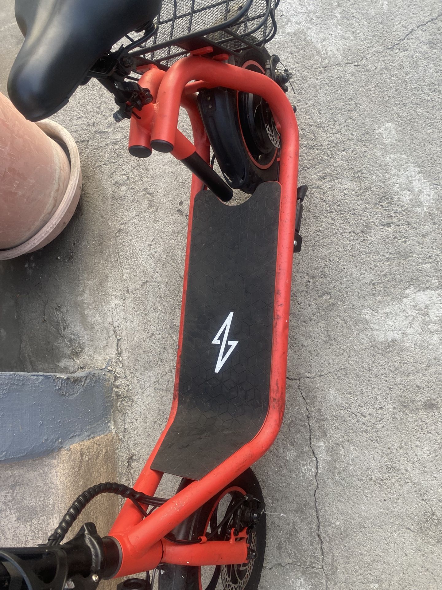 Scooter Electric