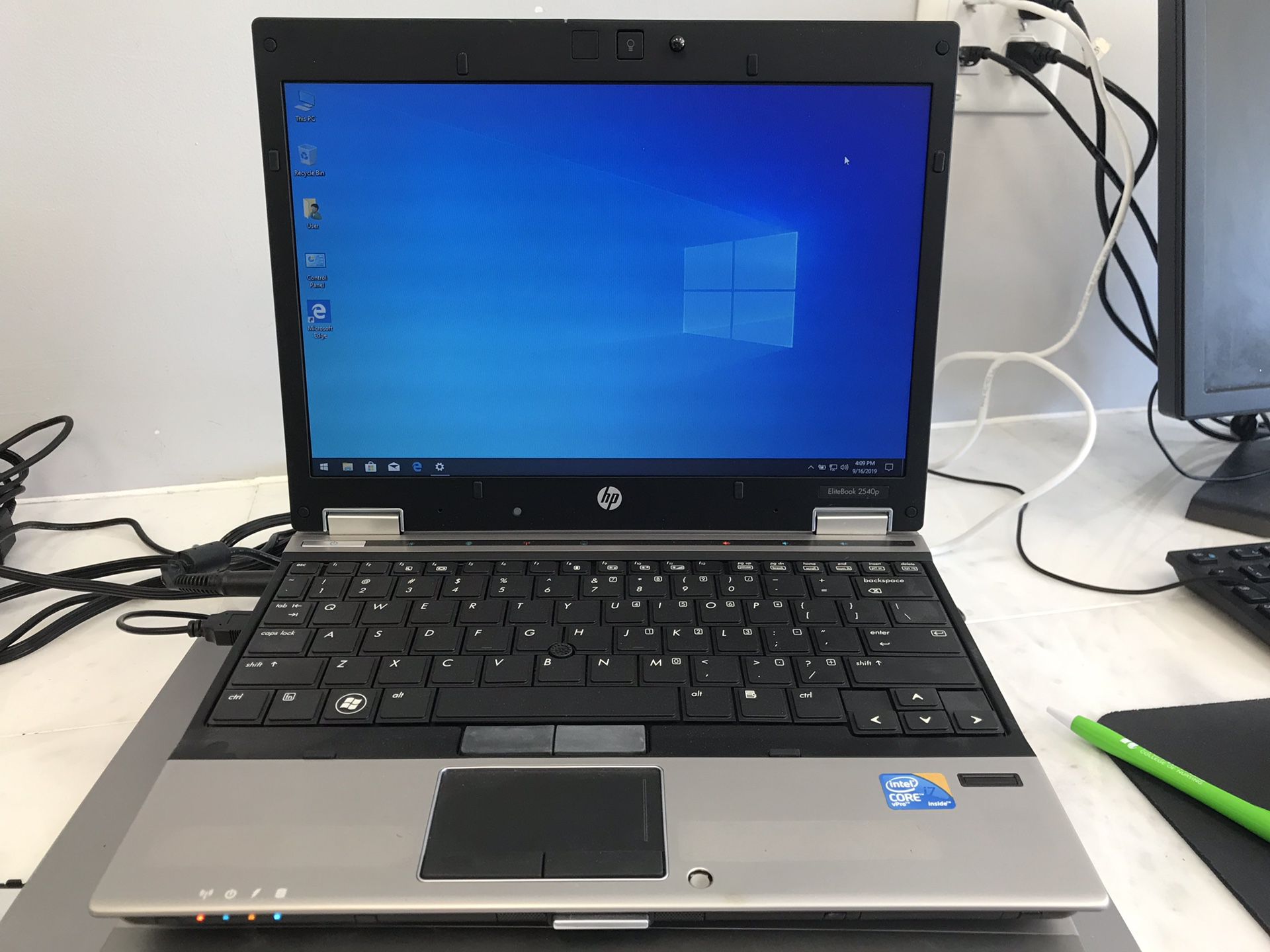 12” HP Laptop Windows 10 Intel Core i7