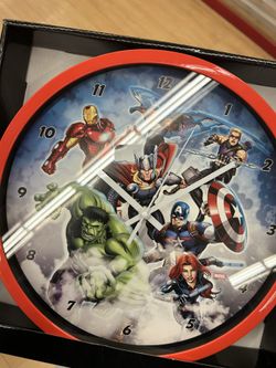 NWT Marvel Avengers  Decorative Wall Clock