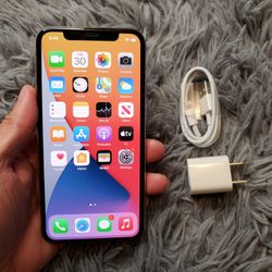 iPhone X - UNLOCKED - Like New  