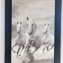 2 Wall Decor 