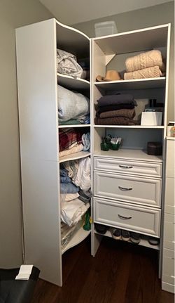 Corner shelving  unit