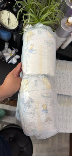 Pampers Size 1 Baby Diapers