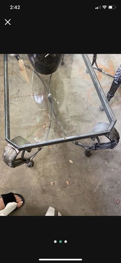 Beautiful Coffee Table And Side Table