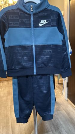 Kids 2-Piece Tracksuit Set - Nike Brand - Size 2T - New with Tags