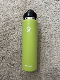 Hydro Flask 24oz Wide Straw Lid Water Bottle in Seagrass