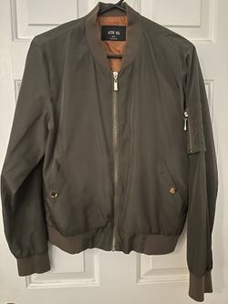 Green Jacket Size:small $15