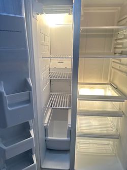 WHIRLPOOL REFRIGERATOR