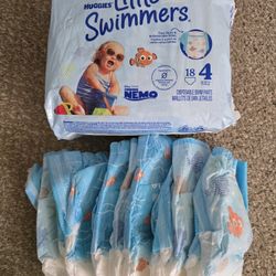 Huggies Swim Diapers Size 4