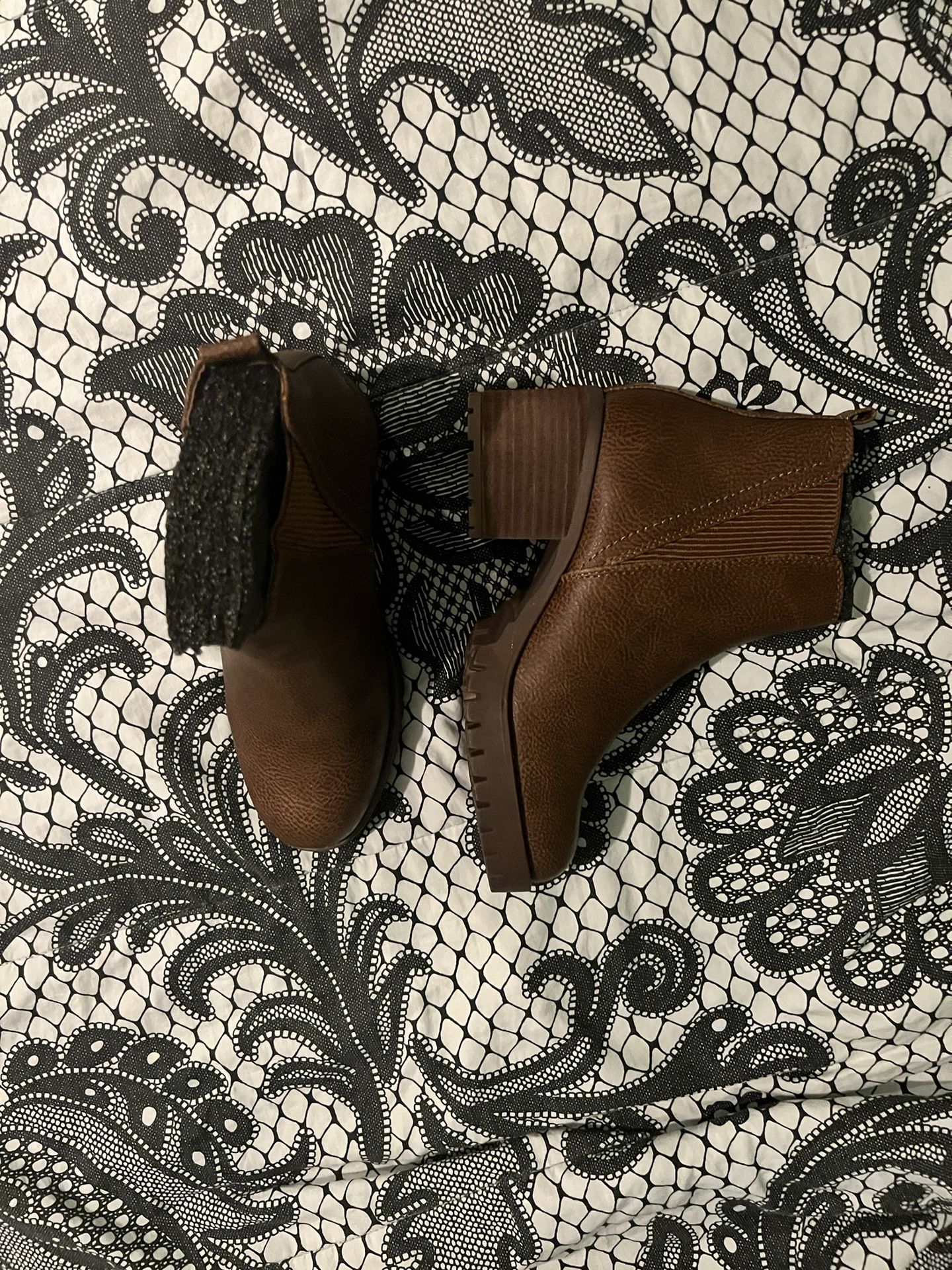 MIA Brown Ankle Boots Size 6.5