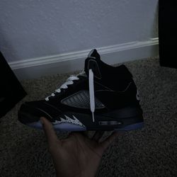 Air Jordan 5 Retro OG "Black Metallic Reimagined Men's