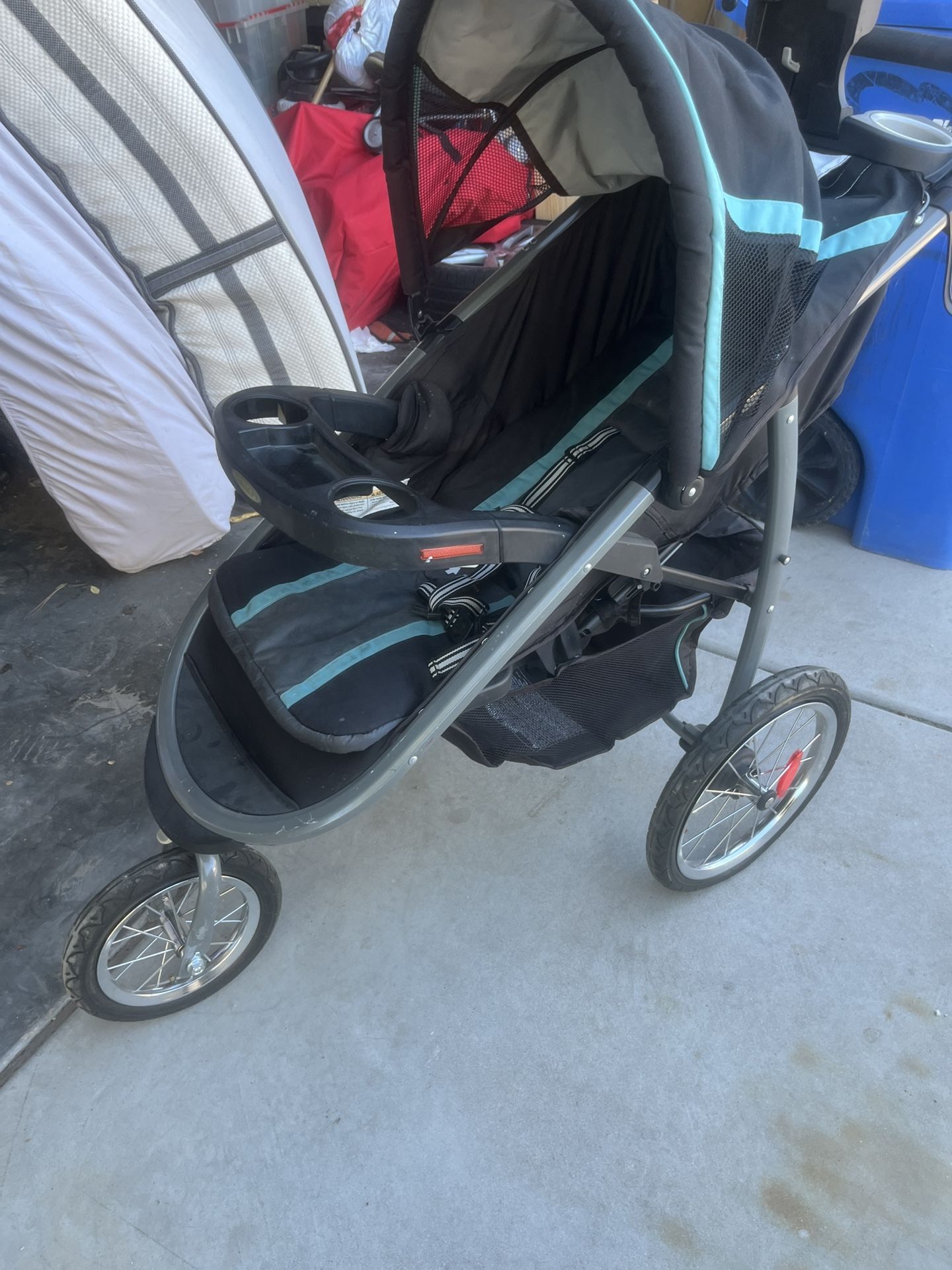 Stroller 