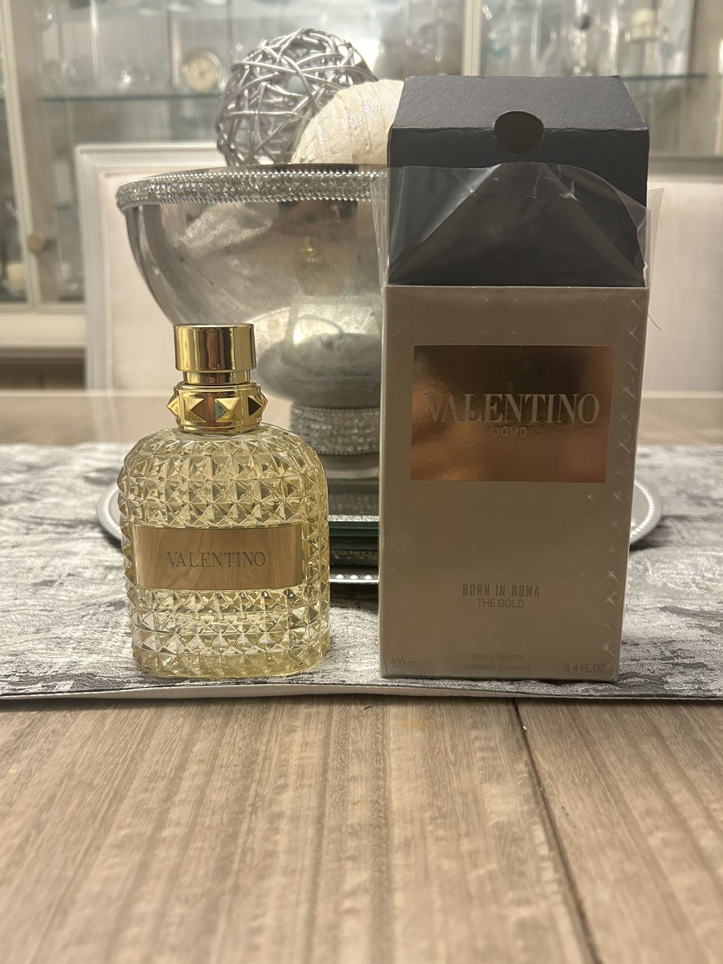 Valentino Uomo Born In Roma The Gold 3.4oz