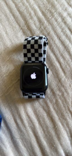 Apple Watch – 40mm (GPS) – w Verizon Cellular
