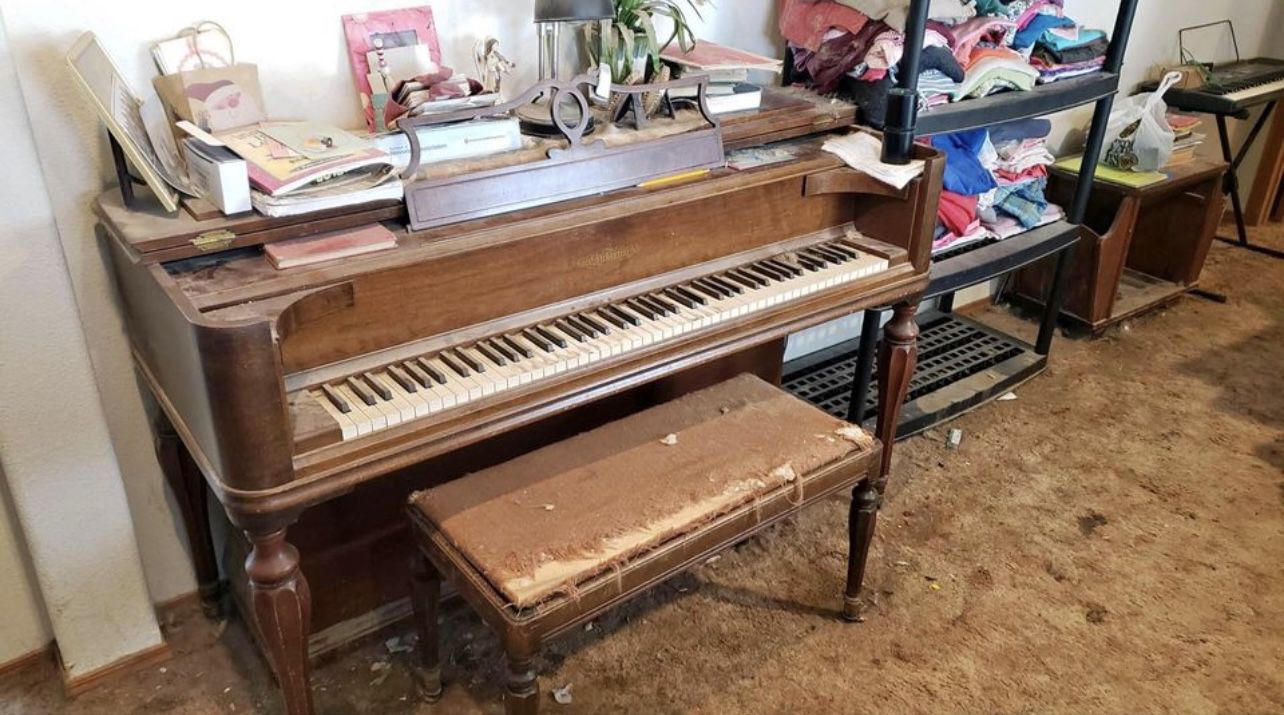 Antique Chickering Piano Organ 