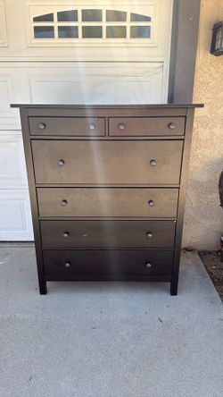 Ikea hemnes 6 drawer dresser