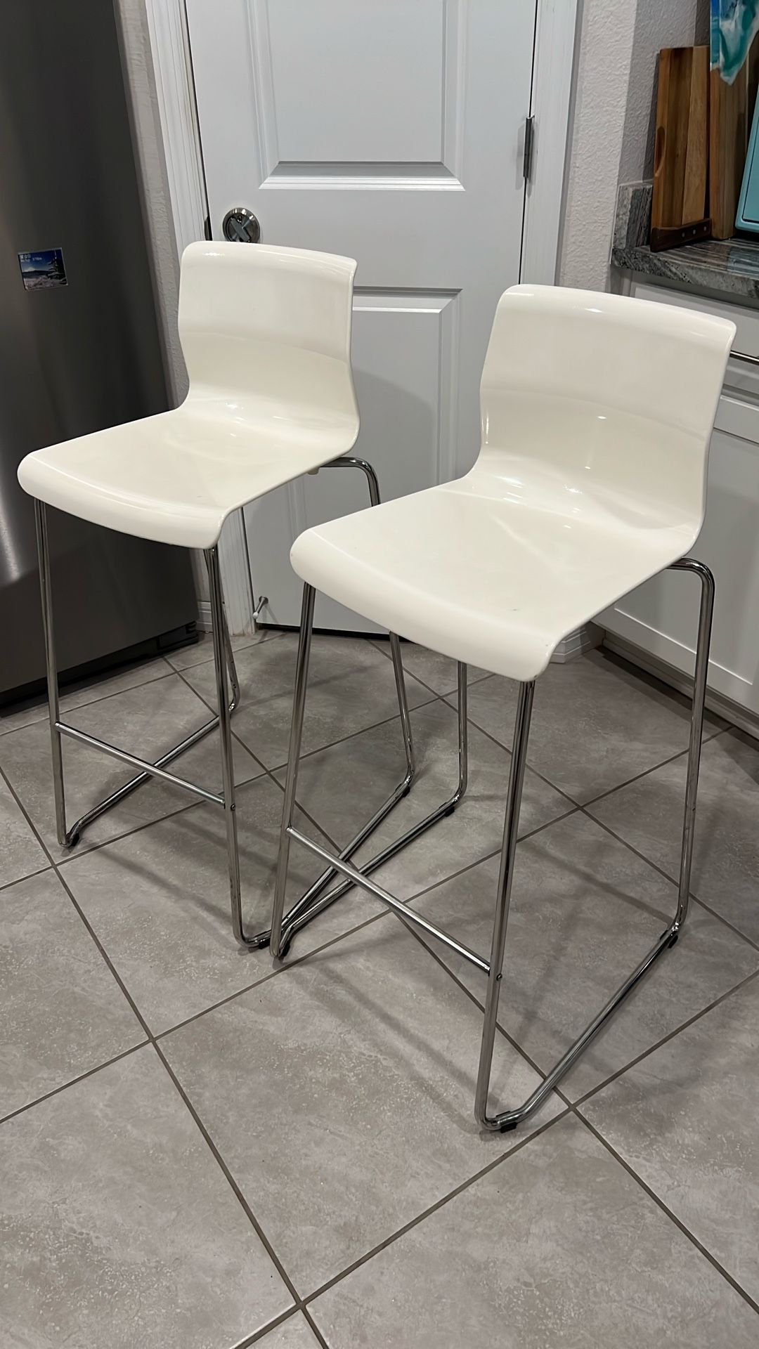 White Barstool Trendy