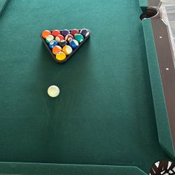 Barrington Billiards company pool Table 