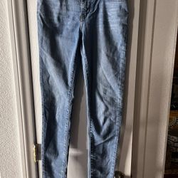 Levi’s Skinny Jeans