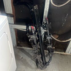 Bike Rack Carry Three Bikes Goes On Hitch