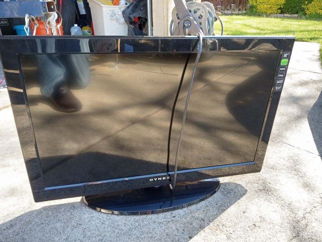 Dynex 32 Inch Tv 