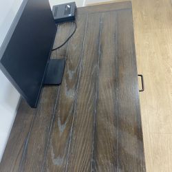Wood Desk Comes With Monitor