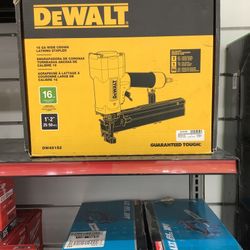 Dewalt Wide Crown Lathing Stapler
