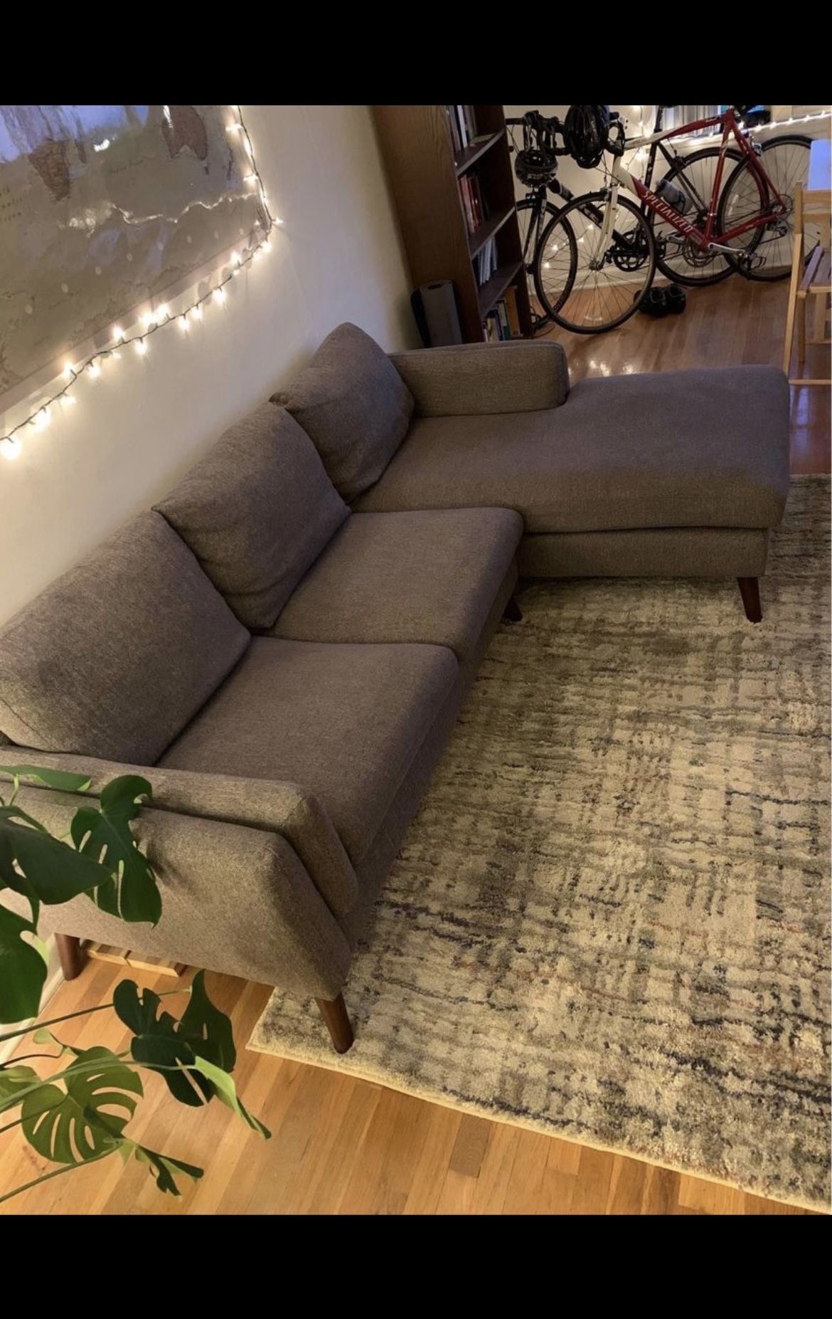 Modern Sofa 