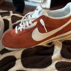 Nike Men’s Classic Cortez  Size 9.5