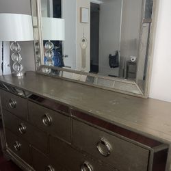 Macys Farrah Dresser 