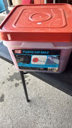 Plastic cap nail
