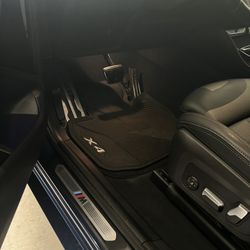 BMW X4 OEM All-Weather Floor & Trunk Mats – Full Set, Excellent
