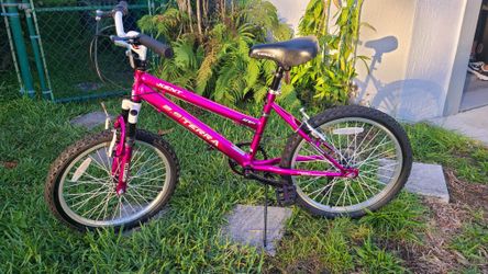 Girls Kent Terra 2.0 Bike for Sale in Miramar FL OfferUp