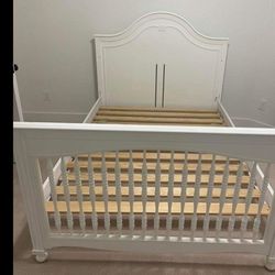 Full Size Bed/toddler Bed/crib