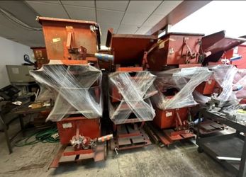 Medium Duty Self Dumping Forklift Hopper