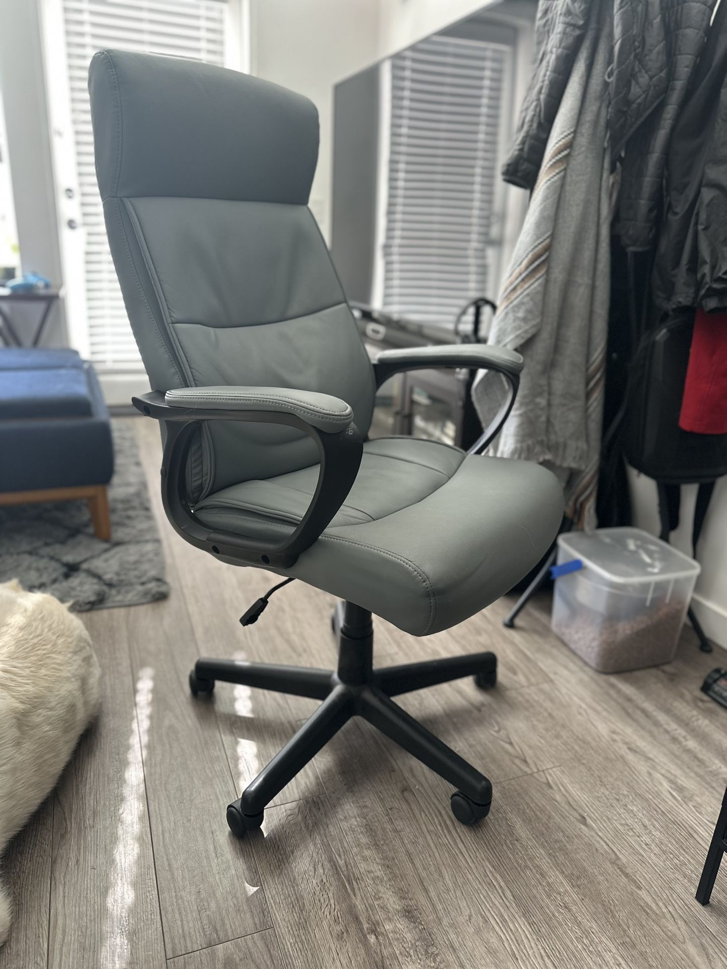 Grey Faux Leather Office Chair (adjustable)