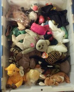 LOTS Of Beanie Babies!!!!