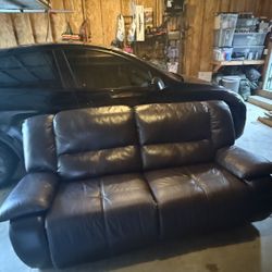 Leather Couch (recliner) 9/10 Condition